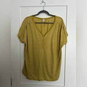 old navy mustard striped short sleeved henley